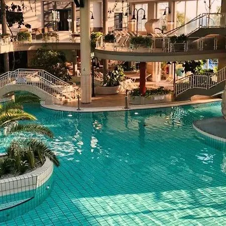 Suedterrasse Mit Kamin Bj 2019 Lejlighed Timmendorfer Strand