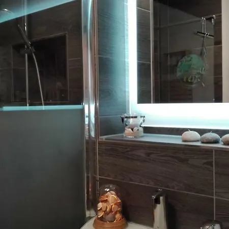 Apartment Suedterrasse Mit Kamin Bj 2019