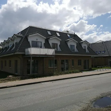 Suedterrasse Mit Kamin Bj 2019